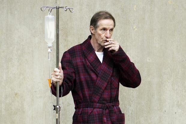 smoking_hospital_patient